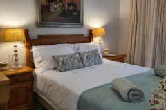 Double Bed